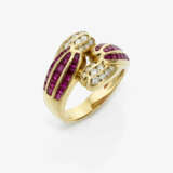 A ring with rubies and brilliant-cut diamonds - photo 1
