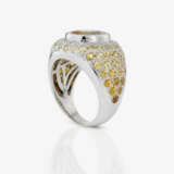 Ring mit Citrin, gelben Saphiren und Brillanten - Foto 3