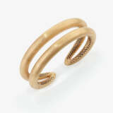 A bangle with folding mechanism - photo 1