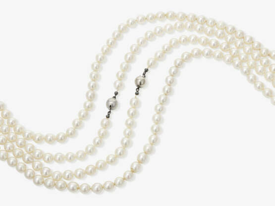 2 Akoya cultured pearl necklaces - photo 1