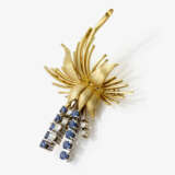 A convertible floral vintage brooch set with sapphires and brilliant-cut diamonds - фото 2