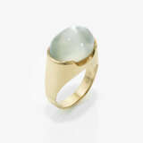 A moonstone ring - фото 1