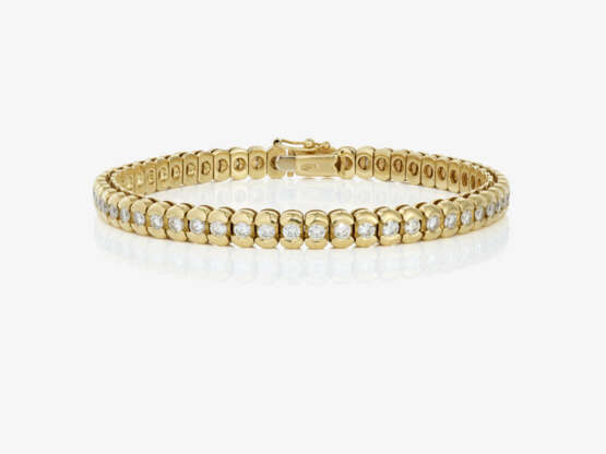 A Rivière bracelet with brilliant-cut diamonds - фото 1