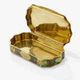 A box with miniature - фото 2