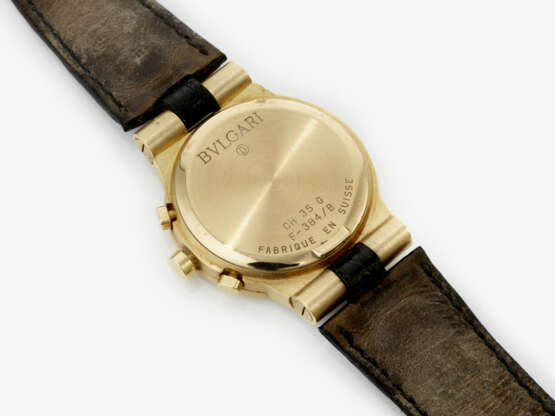 A wristwatch - photo 3