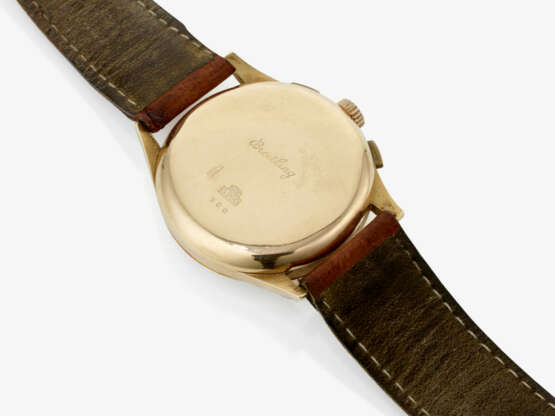 A wristwatch - photo 3