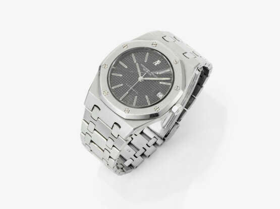 A wristwatch - photo 1 A wristwatch - photo 1