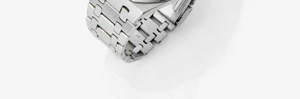 A wristwatch A wristwatch