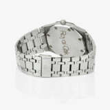 A wristwatch - photo 2