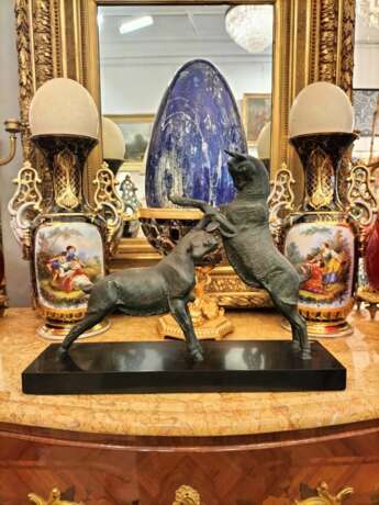 Dynamic Animal Sculpture of Goats in Bronze 20th Century Bronce Empire 20th century - photo 8