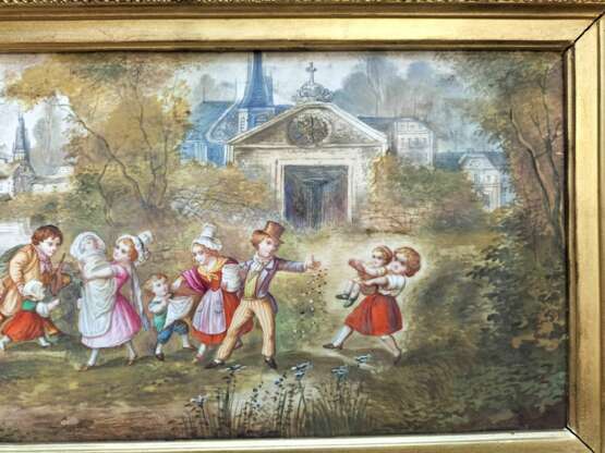 19th Century Porcelain Painting in Large Gilded Frame 19th century - photo 3