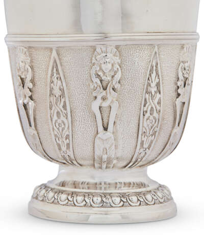 TIMBALE EN ARGENT D'ÉPOQUE LOUIS XV - фото 2