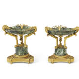 PAIRE DE COUPES MONT&#201;ES D`&#201;POQUE LOUIS XVI - photo 3