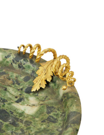 PAIRE DE COUPES MONTÉES D`ÉPOQUE LOUIS XVI - photo 4 PAIRE DE COUPES MONTÉES D`ÉPOQUE LOUIS XVI - photo 4