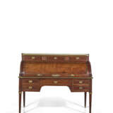 BUREAU &#192; CYLINDRE D`&#201;POQUE LOUIS XVI - фото 1