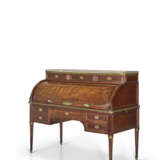 BUREAU &#192; CYLINDRE D`&#201;POQUE LOUIS XVI - фото 3