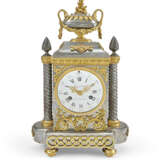 PENDULE DITE "&#192; LA ROMAINE" D`&#201;POQUE LOUIS XVI - фото 1