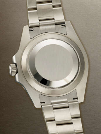ROLEX, STAINLESS STEEL 'SUBMARINER', REF. 124060 - photo 3
