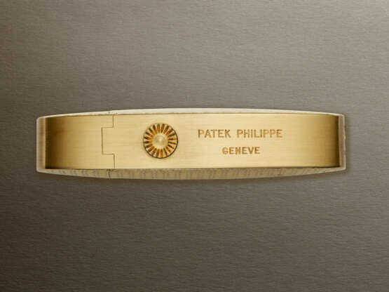 PATEK PHILIPPE, YELLOW GOLD 'GOLDEN ELLIPSE' LIGHTER, REF. 9504 - фото 3 PATEK PHILIPPE, YELLOW GOLD 'GOLDEN ELLIPSE' LIGHTER, REF. 9504 - фото 3