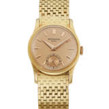 PATEK PHILIPPE, YELLOW GOLD WRISTWATCH WITH UNSIGNED CASE AND BRACELET - photo 1