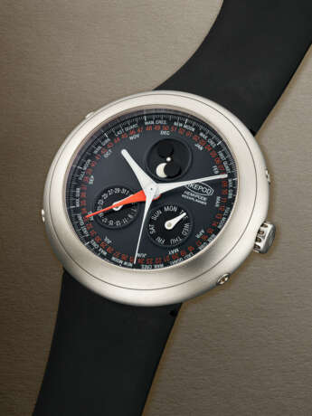 IKEPOD, LIMITED EDITION STAINLESS STEEL 'HEMIPODE WEEKPLANNER' - Foto 2