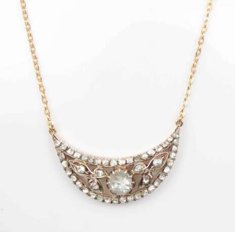 Collier en or avec diamants Or Other style At the turn of 19th -20th century - photo 1 Collier en or avec diamants Or Other style At the turn of 19th -20th century - photo 1