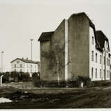 Thomas Struth. Kiespfad Duisburg 1985 - Foto 1