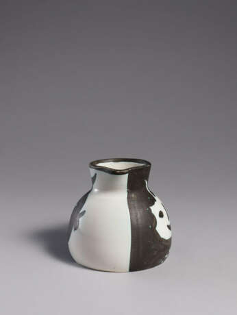 Pablo Picasso Ceramics. Heads - photo 2