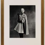 Irving Penn. Balenciaga Mantle Coat (Lisa Fonssagrives-Penn), Paris - photo 4