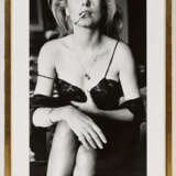 Helmut Newton. Catherine Deneuve, Esquire, Paris - Foto 2