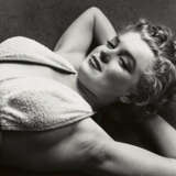 Philippe Halsman. Marylin Flirting - photo 1