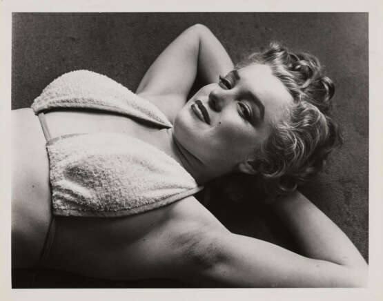 Philippe Halsman. Marylin Flirting - photo 2