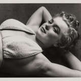 Philippe Halsman. Marylin Flirting - photo 2