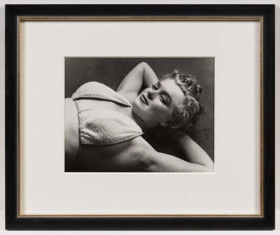 Philippe Halsman. Marylin Flirting - photo 4