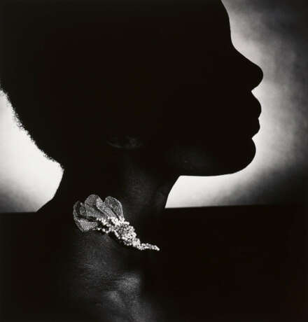 F.C. Gundlach. Die Brosche (Platin mit Perlen) - Foto 1