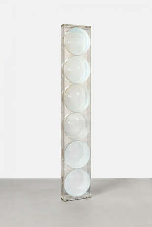 Adolf Luther. Stele mit 6 Doppellinsen - photo 1