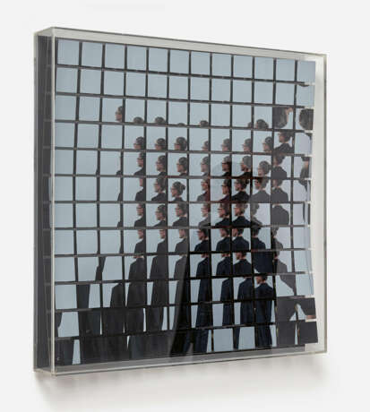 Adolf Luther. Untitled (Spiegelobjekt) - photo 1