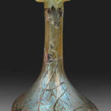 Loetz-Enghalsvase mit Silberauflage - фото 1