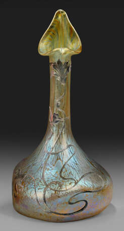 Loetz-Enghalsvase mit Silberauflage - фото 1