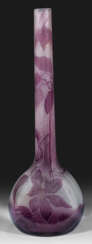 Frühe große Ziervase mit Clematis-Dekor von Emile Gallé