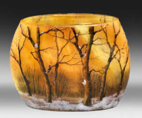 Miniaturvase mit Winterlandschaft