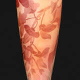 Ziervase mit Blauregen-Dekor von Gallé - фото 1