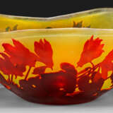 Emile Gallé-Schale mit Alpenveilchen-Dekor - photo 1