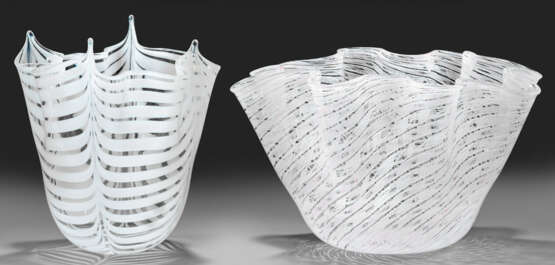Zwei "Fazzoletto"-Vasen - photo 1 Zwei "Fazzoletto"-Vasen - photo 1