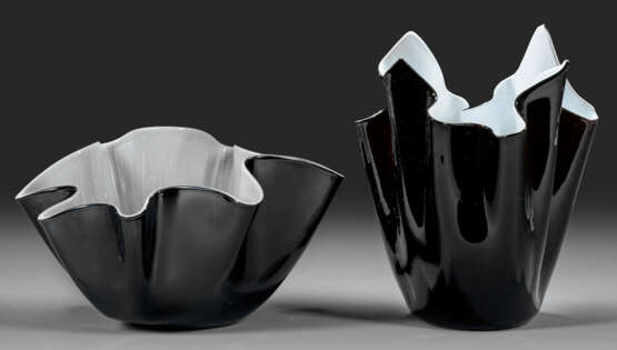 Zwei "Fazzoletto"-Vasen - фото 1