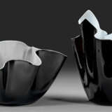 Zwei "Fazzoletto"-Vasen - фото 1