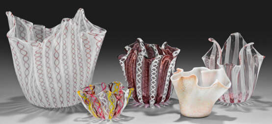 Sammlung von fünf "Fazzoletto"-Vasen - Foto 1