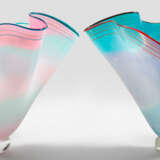 Zwei Ziervasen von Wes Hunting .. NICHT i. Auktion - photo 1