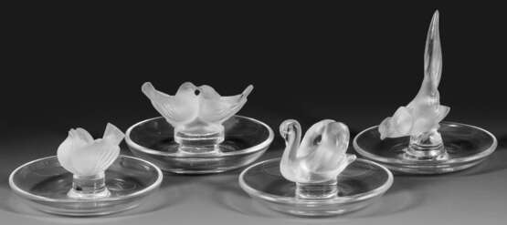Sammlung von vier Lalique-Zierschalen - фото 1 Sammlung von vier Lalique-Zierschalen - фото 1
