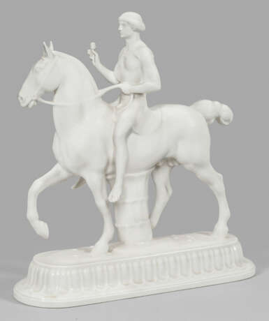 Jugendstil-Figur "Bräutigam als römischer Krieger zu Pferde" - фото 1